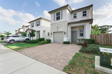 2441 NW 131st Circle Miami FL 33167