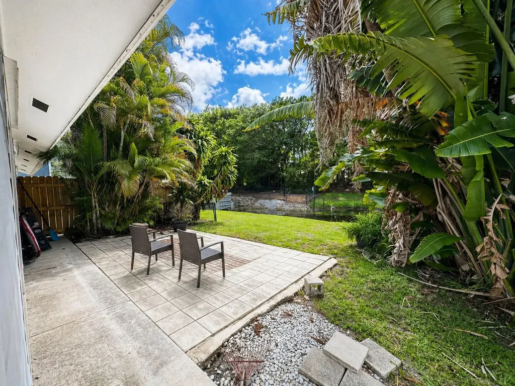 9262 Green Meadows Way Palm Beach Gardens FL 33418