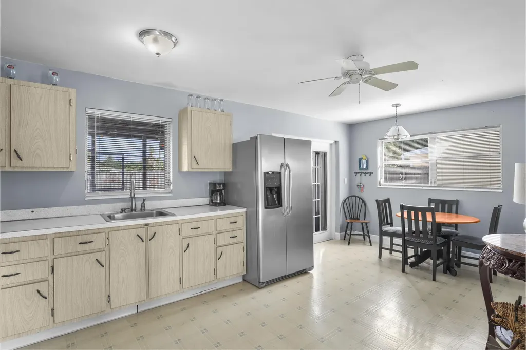 9412 Bellewood Street Palm Beach Gardens FL 33410