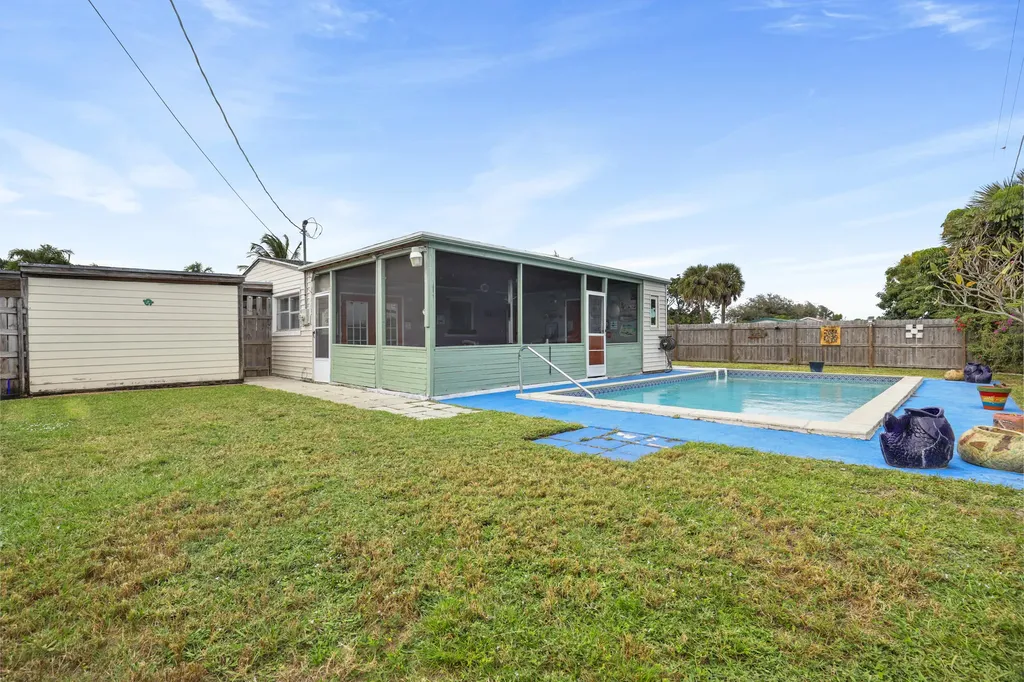 9412 Bellewood Street Palm Beach Gardens FL 33410