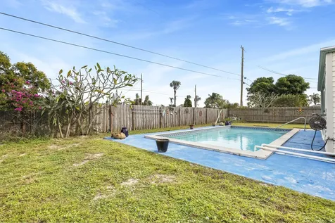 9412 Bellewood Street Palm Beach Gardens FL 33410