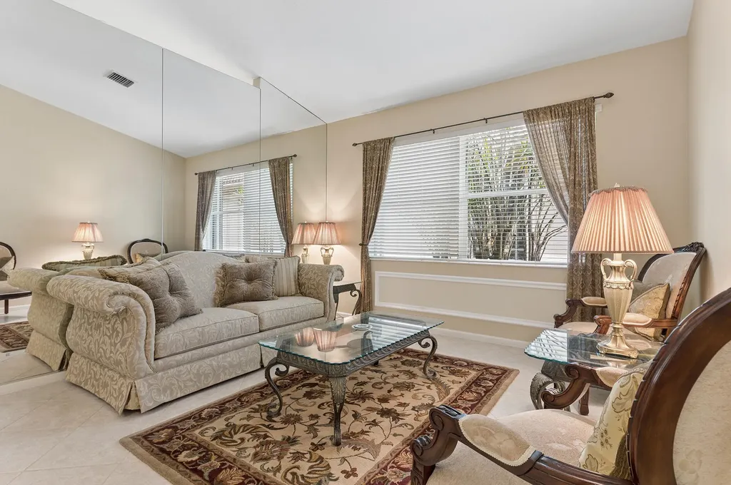 2257 Egret Cove Drive West Palm Beach FL 33411