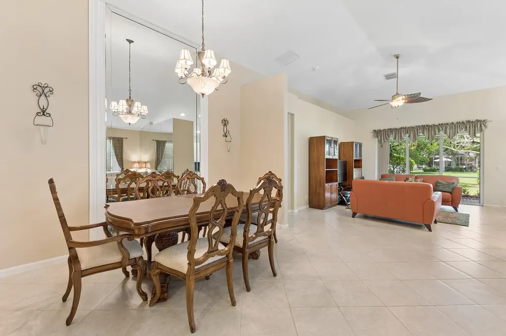 2257 Egret Cove Drive West Palm Beach FL 33411