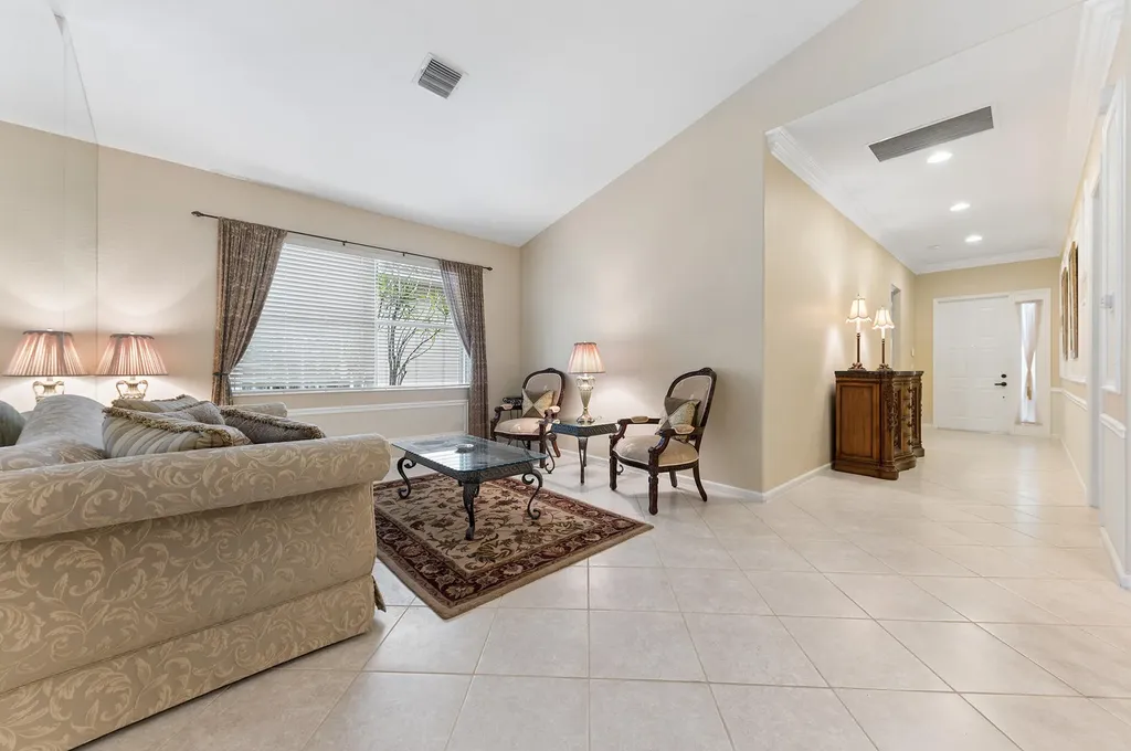 2257 Egret Cove Drive West Palm Beach FL 33411