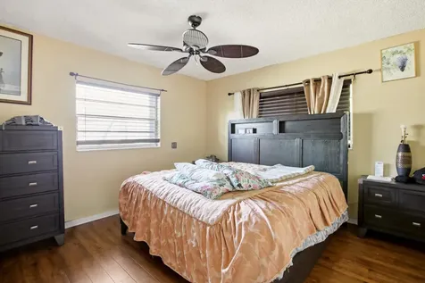 4241 NE 1st Terrace Pompano Beach FL 33064