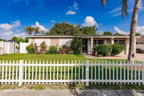 4241 NE 1st Terrace Pompano Beach FL 33064