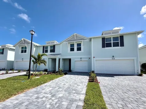 612 Salisbury Circle Fort Pierce FL 34982