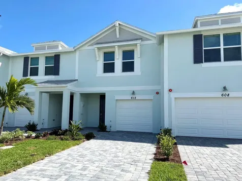 612 Salisbury Circle Fort Pierce FL 34982