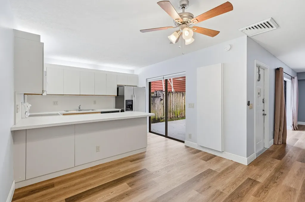 9972 NW 6th Court Plantation FL 33324