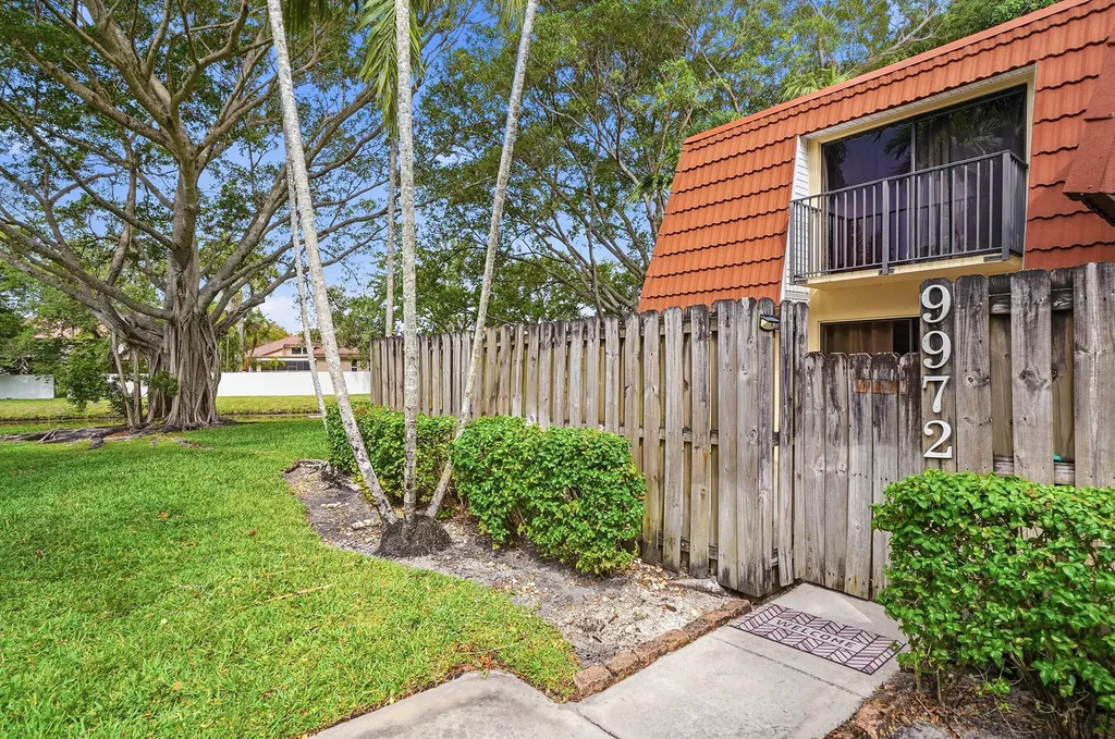 9972 NW 6th Court Plantation FL 33324