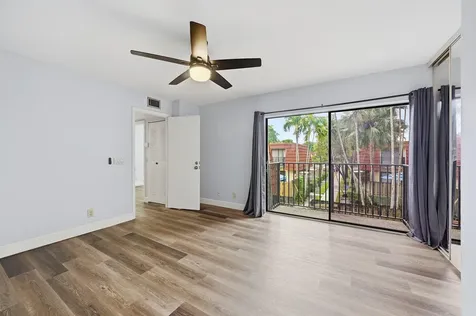 9972 NW 6th Court Plantation FL 33324