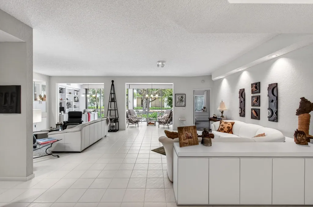 11675 Briarwood Circle Boynton Beach FL 33437