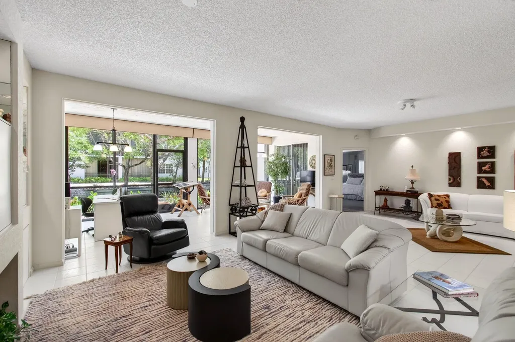 11675 Briarwood Circle Boynton Beach FL 33437