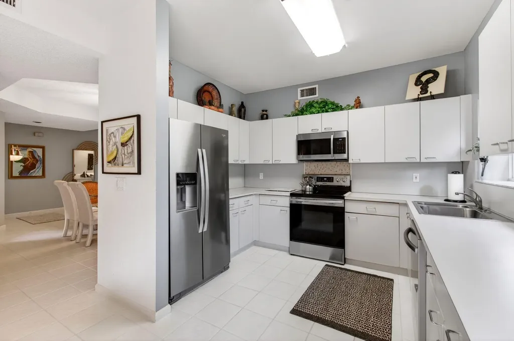 11675 Briarwood Circle Boynton Beach FL 33437