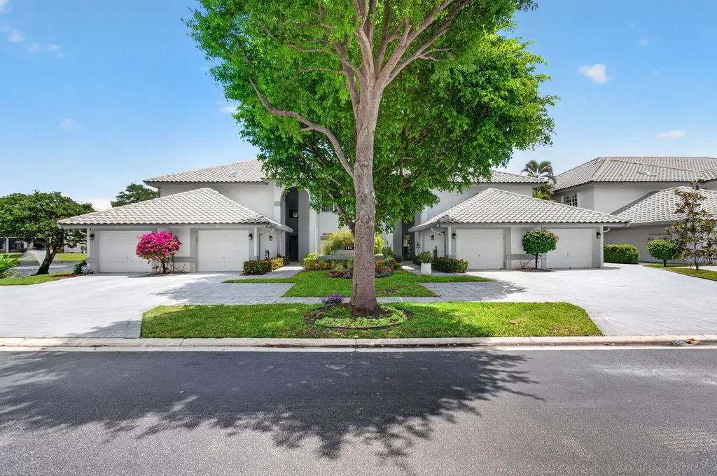 11675 Briarwood Circle Boynton Beach FL 33437