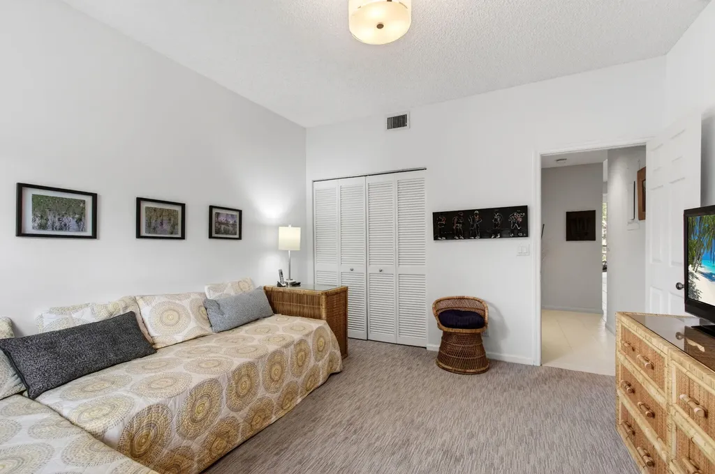 11675 Briarwood Circle Boynton Beach FL 33437