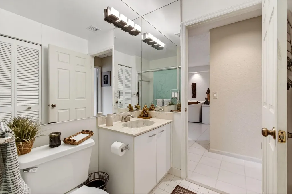 11675 Briarwood Circle Boynton Beach FL 33437