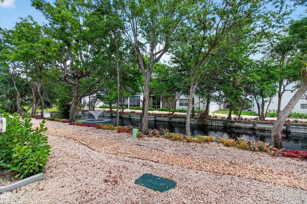 11675 Briarwood Circle Boynton Beach FL 33437
