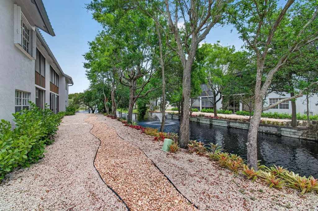 11675 Briarwood Circle Boynton Beach FL 33437