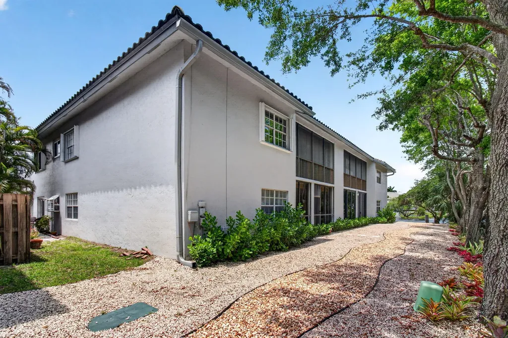 11675 Briarwood Circle Boynton Beach FL 33437