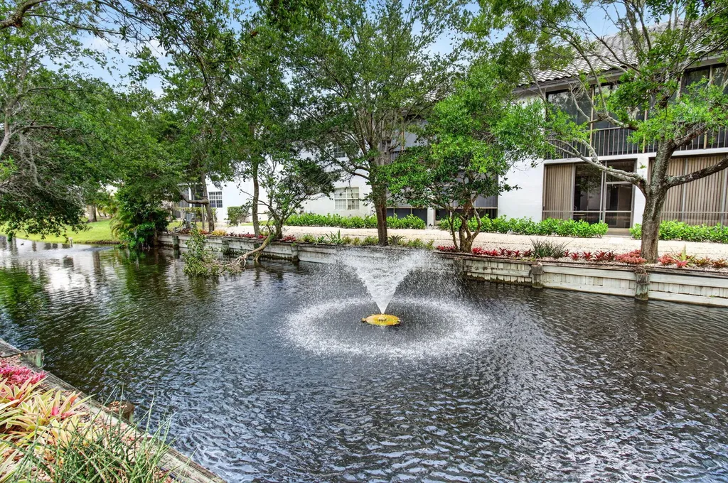 11675 Briarwood Circle Boynton Beach FL 33437
