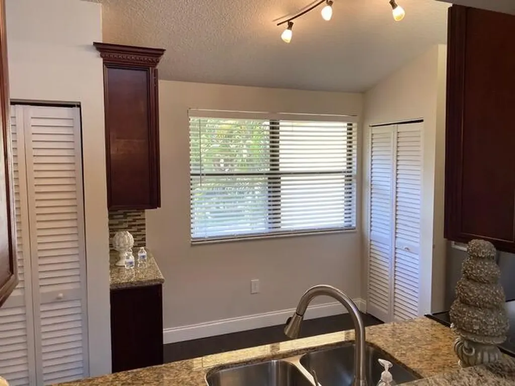 134 NW 98th Terrace Plantation FL 33324