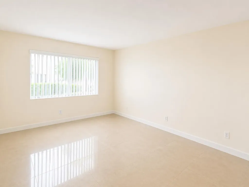 251 SE 6th Avenue Pompano Beach FL 33060
