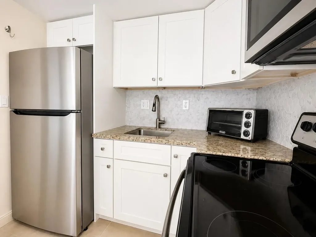251 SE 6th Avenue Pompano Beach FL 33060