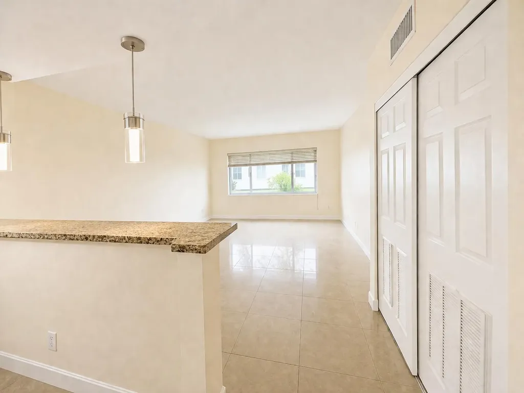 251 SE 6th Avenue Pompano Beach FL 33060