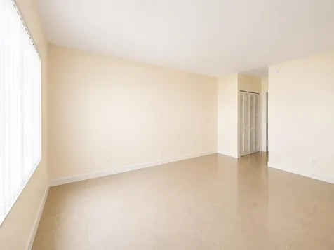 251 SE 6th Avenue Pompano Beach FL 33060