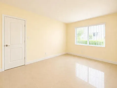 251 SE 6th Avenue Pompano Beach FL 33060