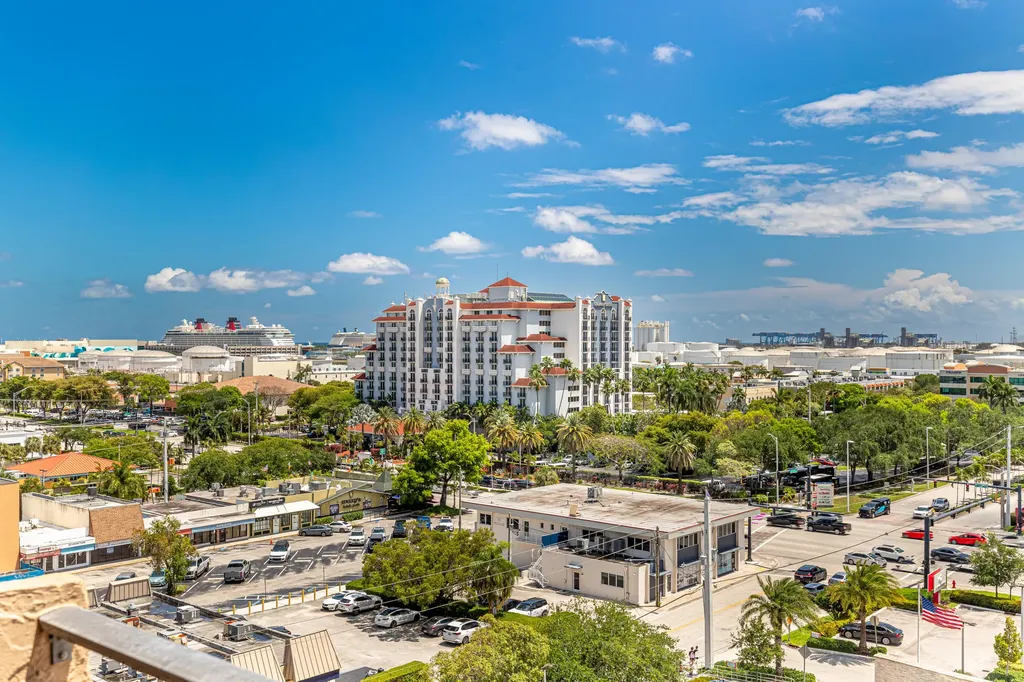 1625 SE 10th Avenue Fort Lauderdale FL 33316
