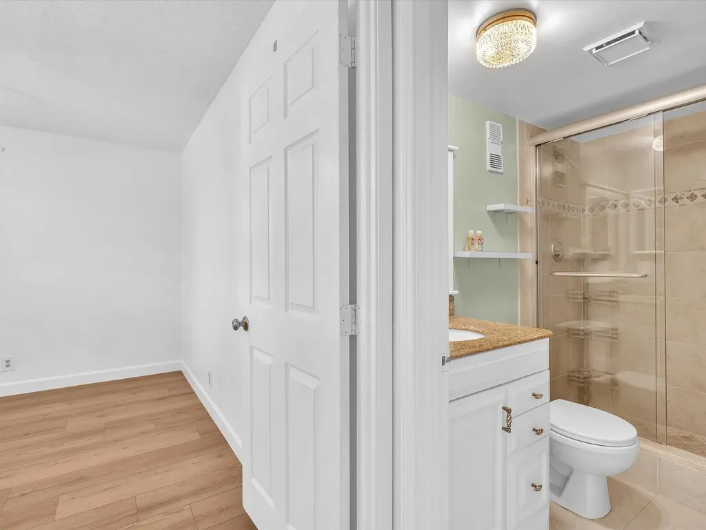 9470 Poinciana Place Davie FL 33324