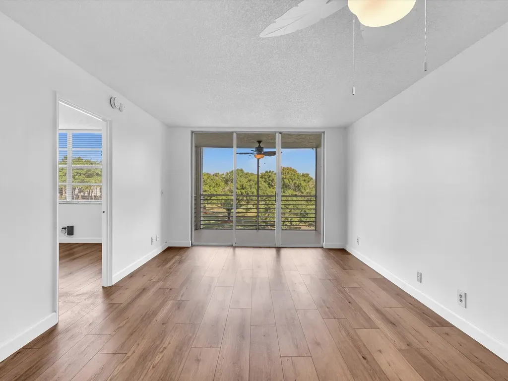 9470 Poinciana Place Davie FL 33324