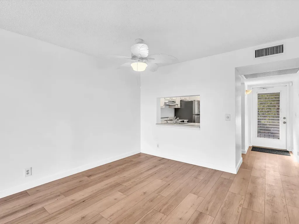 9470 Poinciana Place Davie FL 33324