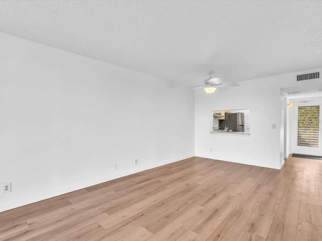 9470 Poinciana Place Davie FL 33324