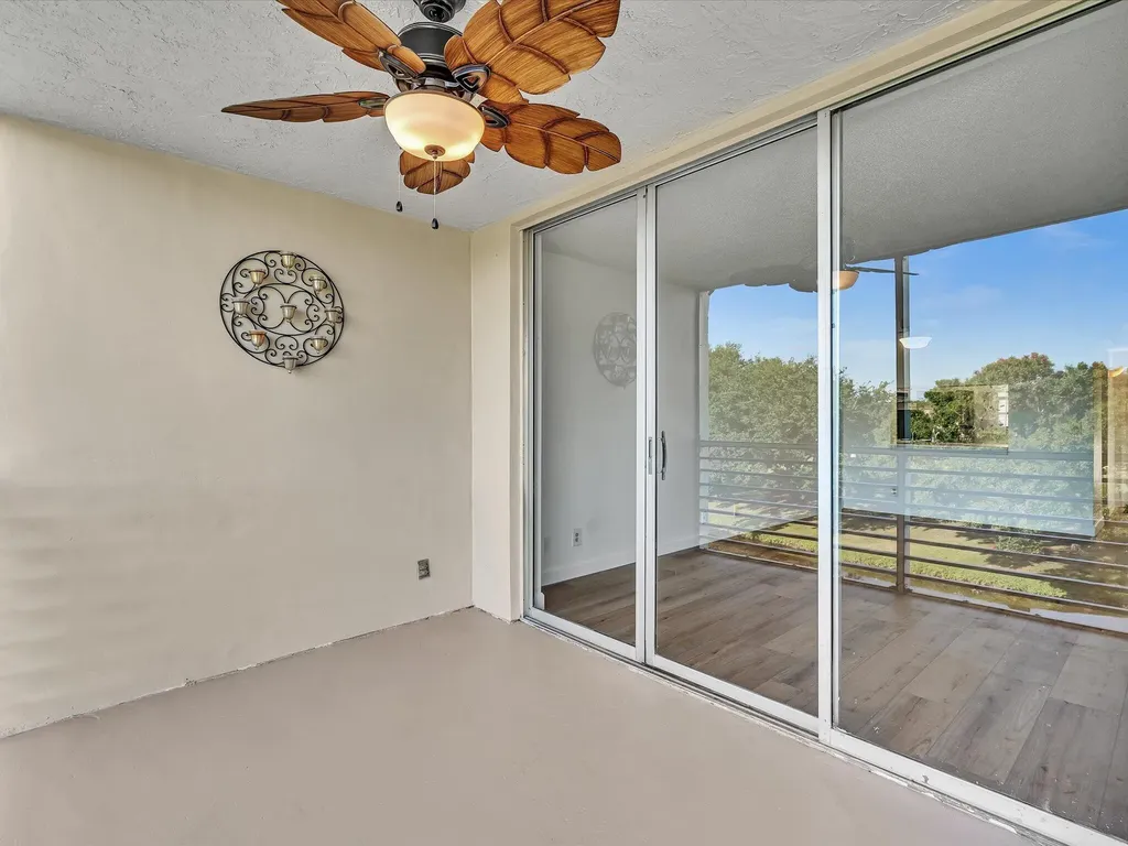 9470 Poinciana Place Davie FL 33324