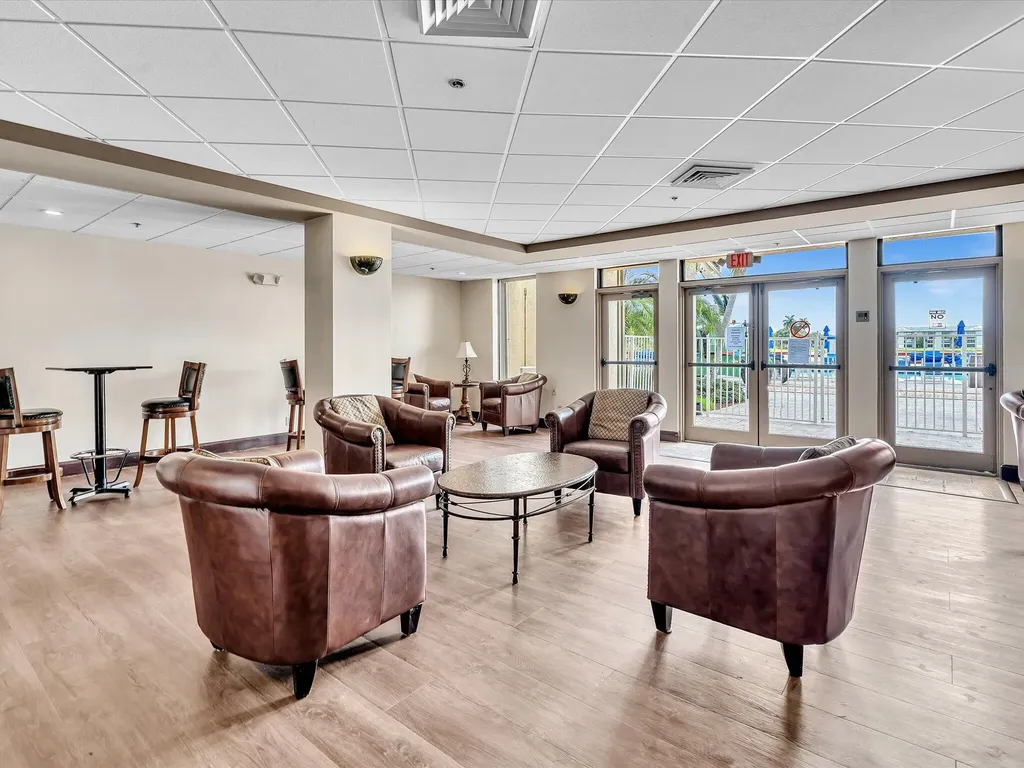 9470 Poinciana Place Davie FL 33324