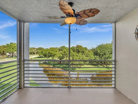 9470 Poinciana Place Davie FL 33324