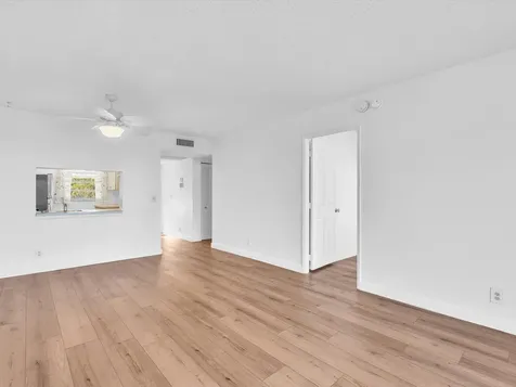 9470 Poinciana Place Davie FL 33324