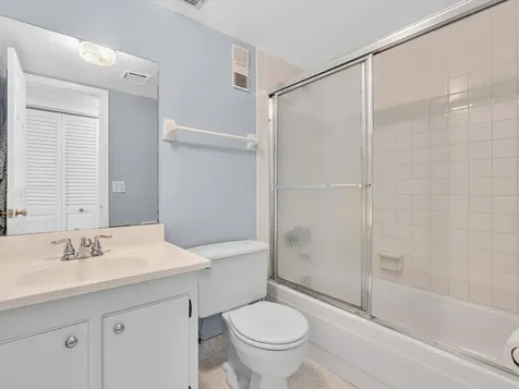 9470 Poinciana Place Davie FL 33324