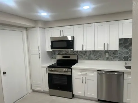 6563 Racquet Club Drive Lauderhill FL 33319