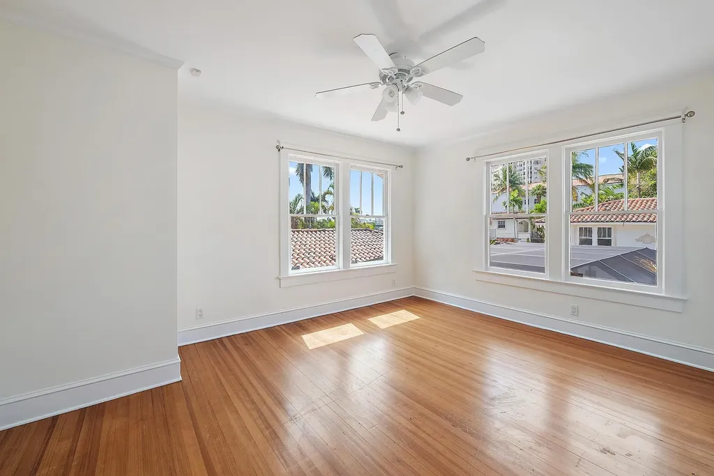 228 9th Street West Palm Beach FL 33401