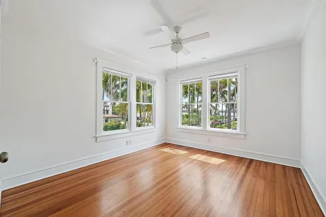228 9th Street West Palm Beach FL 33401