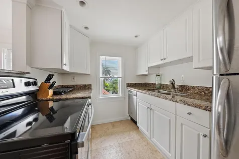 228 9th Street West Palm Beach FL 33401