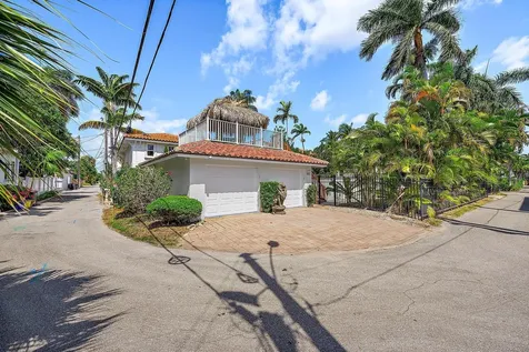 228 9th Street West Palm Beach FL 33401