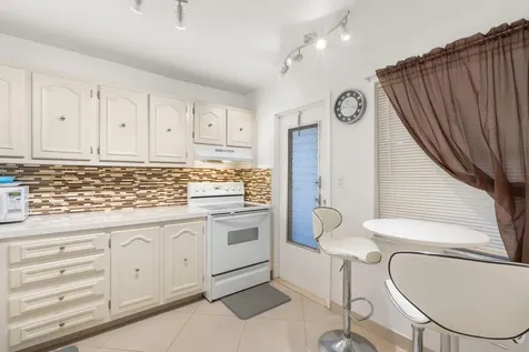 4191 NW 41st Street Lauderdale Lakes FL 33319
