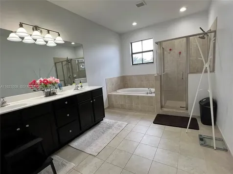 9628 Town Parc Circle S Parkland FL 33076