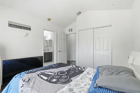 1086 Woodfield Road Greenacres FL 33415