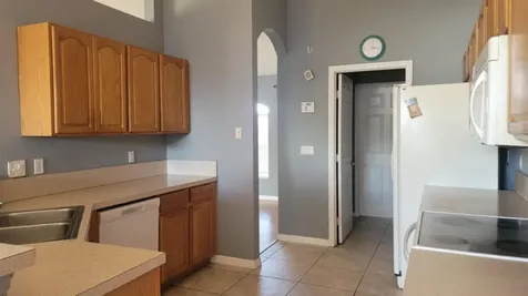 892 SW Duncan Terrace Port St Lucie FL 34953